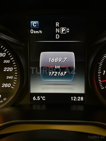 Mercedes C 300 4MATIC 2015, 172,167 km - 2.0 l - Gəncə