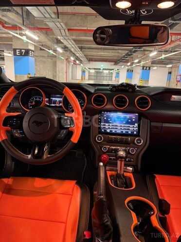 Ford Mustang 2019, 110,000 km - 2.3 л - Bakı