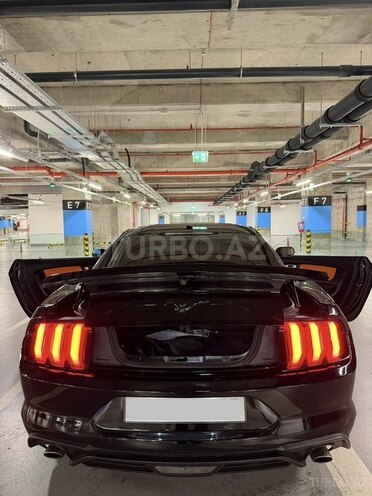 Ford Mustang 2019, 110,000 km - 2.3 л - Bakı