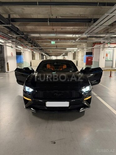 Ford Mustang 2019, 110,000 km - 2.3 л - Bakı