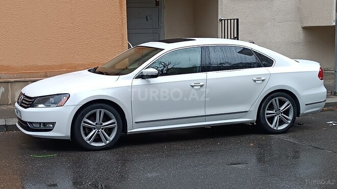 Volkswagen Passat 2014, 182,500 km - 1.8 л - Bakı