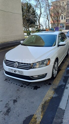 Volkswagen Passat 2014, 182,500 km - 1.8 л - Bakı