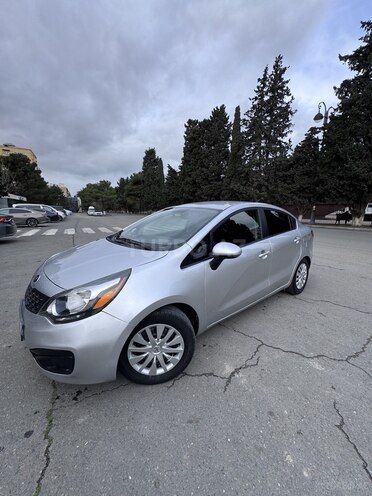 Kia Rio 2015, 142,000 km - 1.6 л - Sumqayıt