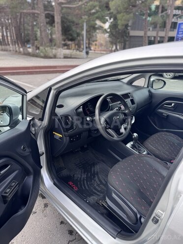 Kia Rio 2015, 142,000 km - 1.6 л - Sumqayıt