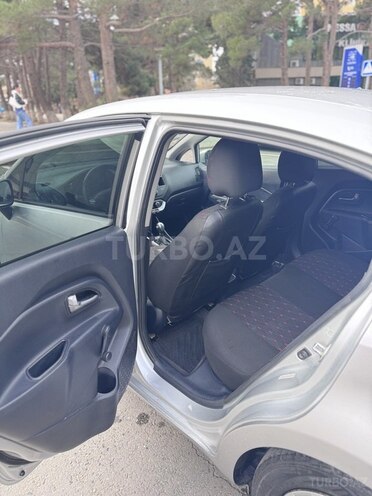Kia Rio 2015, 142,000 km - 1.6 л - Sumqayıt