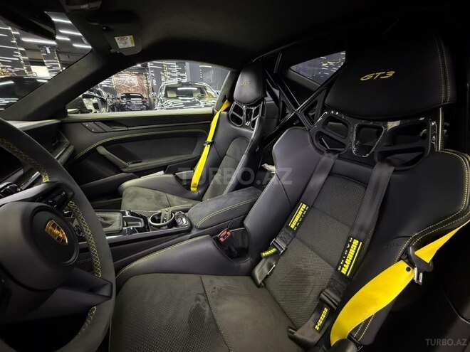 Porsche 911 GT3-12