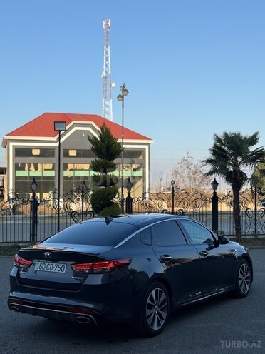 Kia Optima-3
