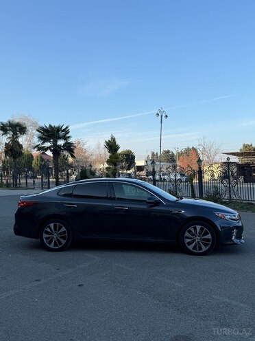 Kia Optima-5