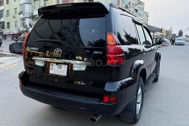Toyota Land Cruiser Prado-4