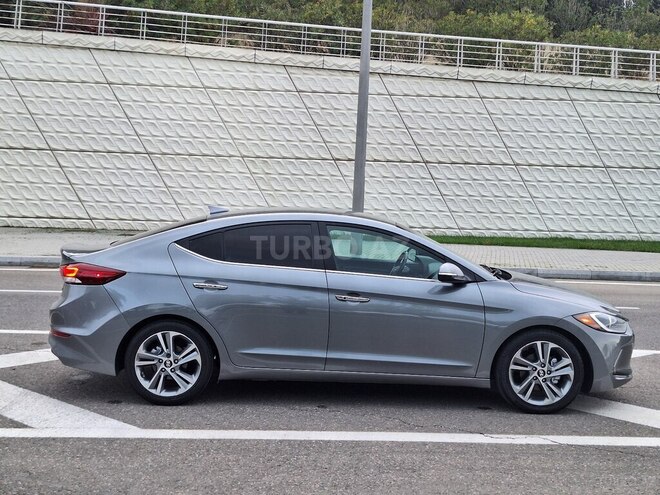 Hyundai Elantra 2016, 63,000 km - 2.0 л - Bakı