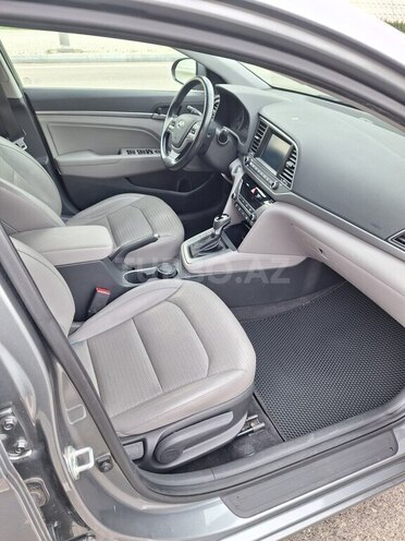 Hyundai Elantra 2016, 63,000 km - 2.0 л - Bakı