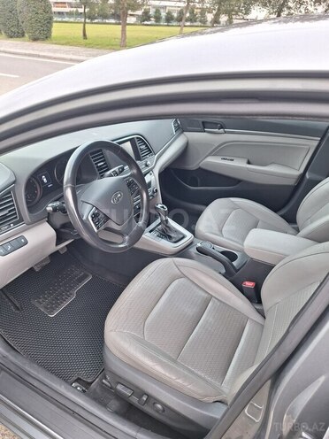 Hyundai Elantra 2016, 63,000 km - 2.0 л - Bakı