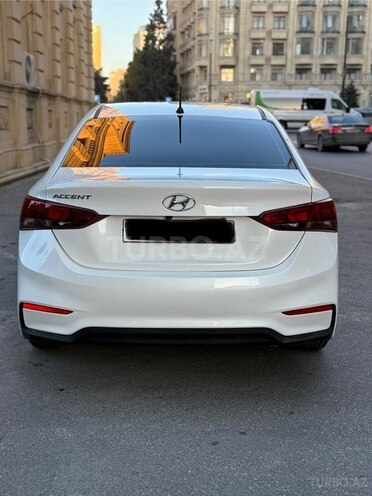 Hyundai Accent 2020, 98,170 km - 1.6 l - Bakı