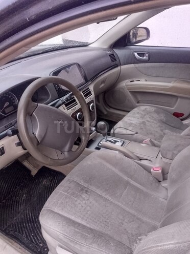 Hyundai Sonata 2005, 200,000 km - 2.4 l - Şirvan