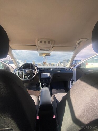 SEAT Toledo 2014, 330,000 km - 1.6 л - Bakı