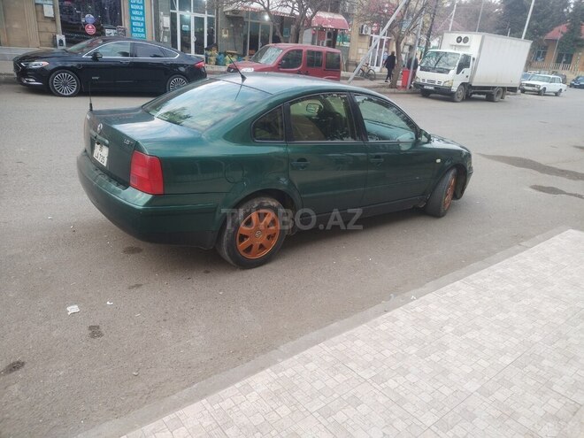 Volkswagen Passat 1999, 294,997 km - 1.8 l - Tovuz