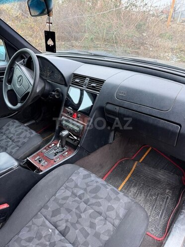 Mercedes C 200 1998, 218,410 km - 2.0 l - Şəmkir