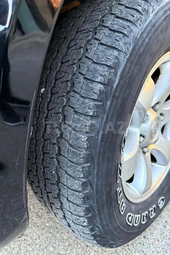 Toyota Land Cruiser Prado-14