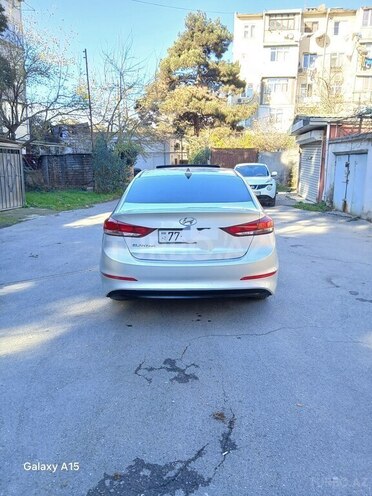 Hyundai Elantra 2017, 148,000 km - 2.0 л - Bakı