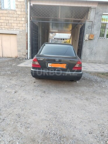 Mercedes C 200 1995, 450,000 km - 2.0 l - Gəncə