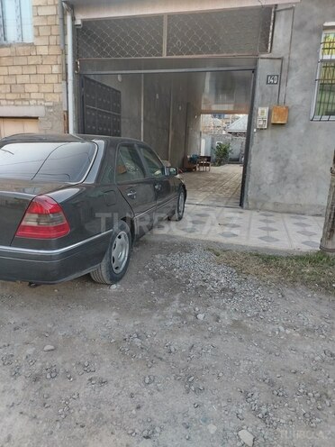 Mercedes C 200 1995, 450,000 km - 2.0 l - Gəncə