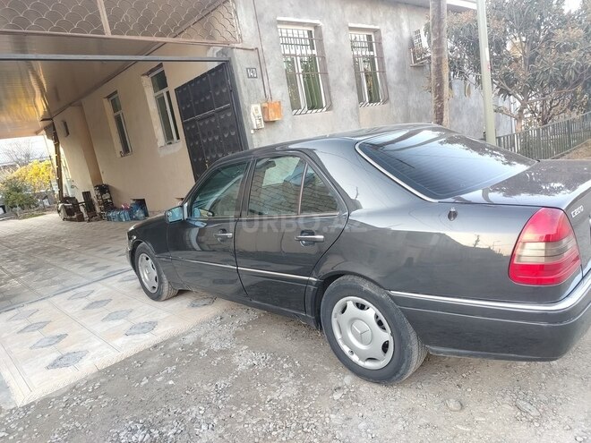 Mercedes C 200 1995, 450,000 km - 2.0 l - Gəncə