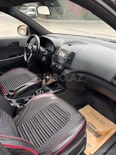Hyundai i30 2007, 321,000 km - 1.4 l - Mingəçevir