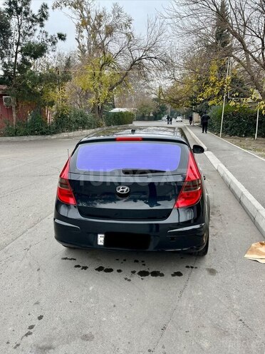 Hyundai i30 2007, 321,000 km - 1.4 l - Mingəçevir