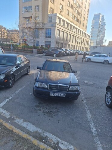 Mercedes C 220 2000, 600,000 km - 2.2 l - Bakı