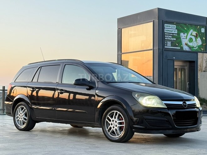 Opel Astra 2006, 244,000 km - 1.4 l - Bakı