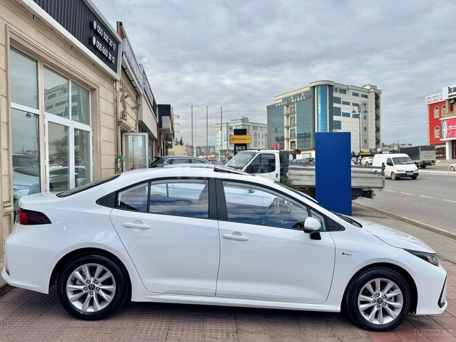 Toyota Corolla-7