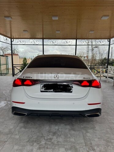 Mercedes E 300 e 4MATIC 2023, 15,500 km - 2.0 l - Bakı