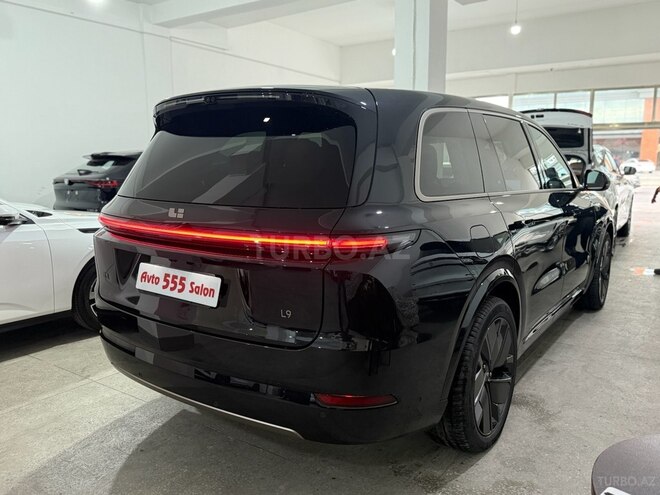Li Auto L9-6