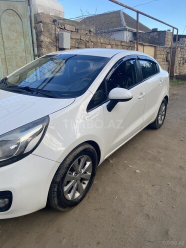 Kia Rio-3