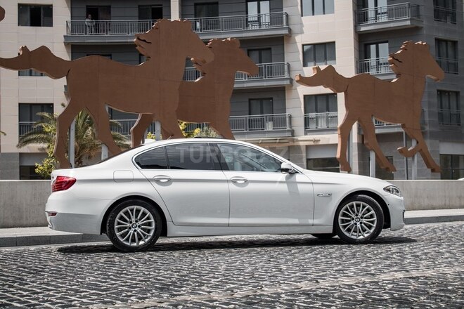 BMW 528 2016, 199,000 km - 2.0 l - Bakı