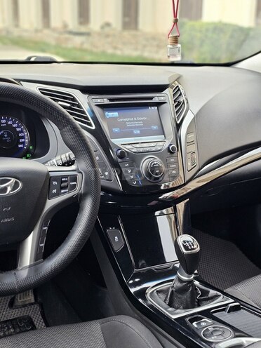 Hyundai i40 2012, 242,000 km - 1.7 l - Bakı