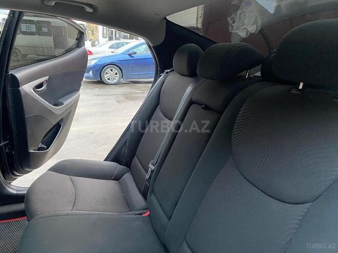 Hyundai Elantra 2015, 204,000 km - 1.8 l - Bakı