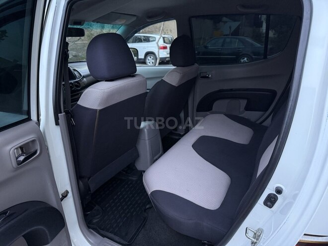 Mitsubishi L200 2013, 196,000 km - 2.5 л - Bakı
