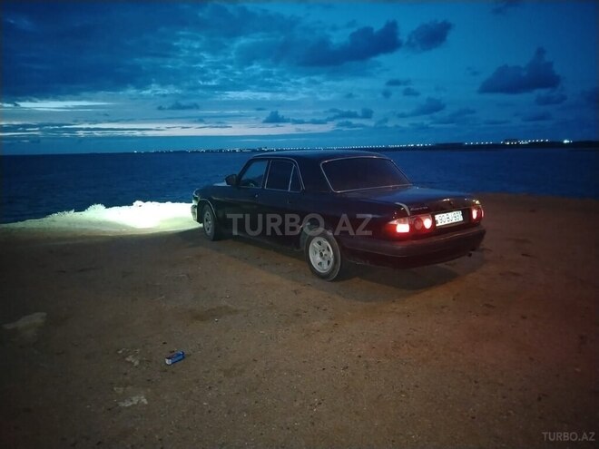 GAZ 31105 "Volga"-11