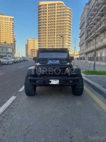 Jeep Wrangler-1