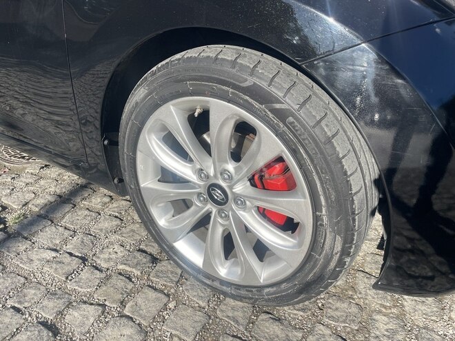 Hyundai Elantra 2015, 209,000 km - 1.8 л - Bakı