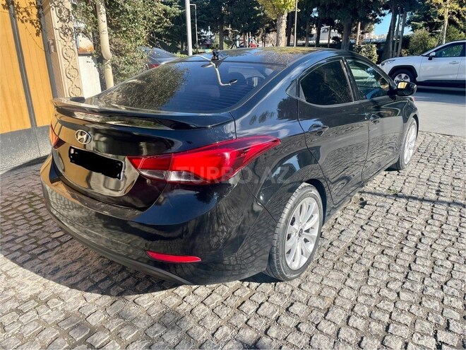 Hyundai Elantra 2015, 209,000 km - 1.8 л - Bakı