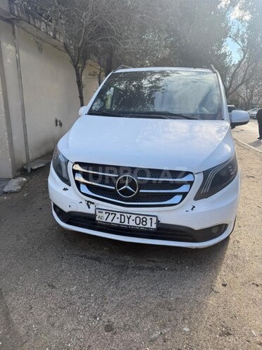 Mercedes  2015, 392,837 km - 2.1 l - Bakı