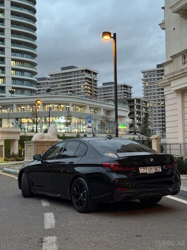 BMW 520-2