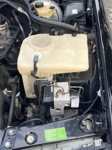 Mercedes C 230 1998, 270,814 km - 2.3 l - İmişli