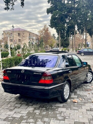 Mercedes C 230 1998, 270,814 km - 2.3 l - İmişli