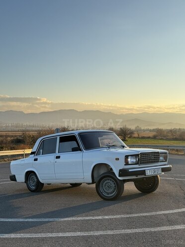 LADA (VAZ) 2107 2011, 82,000 km - 1.6 l - Qazax