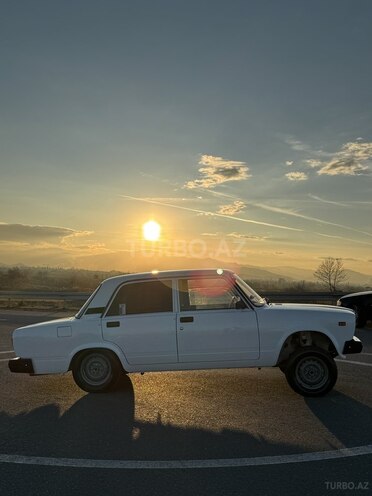 LADA (VAZ) 2107 2011, 82,000 km - 1.6 l - Qazax
