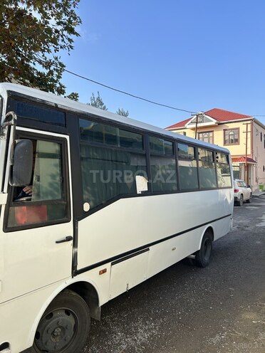 Isuzu NP 37 2008, 300,000 km - 4.3 l - Sumqayıt