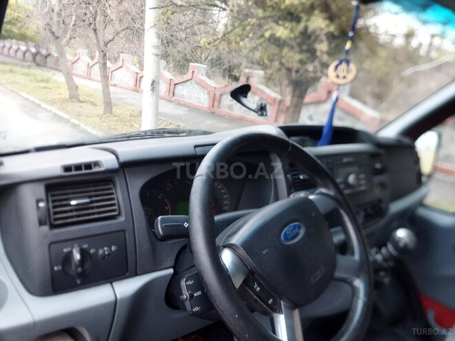 Ford Transit 2008, 244,000 km - 2.4 л - Qax